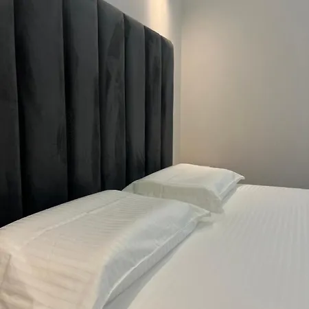 Apartman Checkpoint Tirana