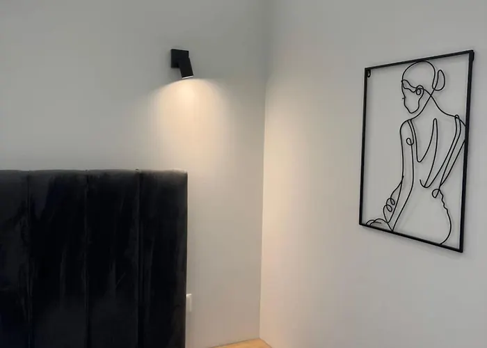 Checkpoint * טיראנה