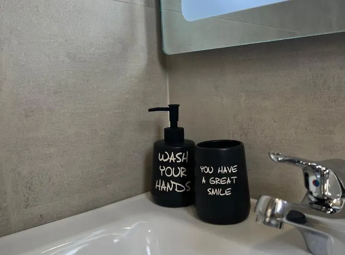 Checkpoint Apartament